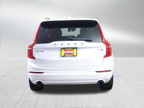 2019 Volvo XC90 T5 Momentum