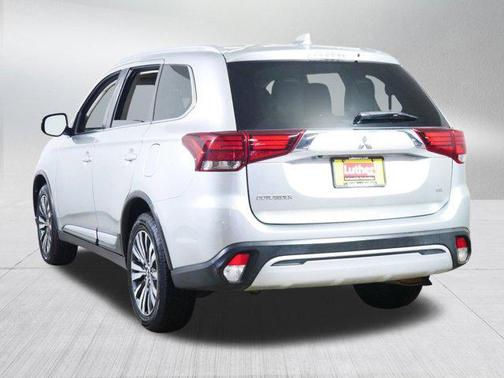 Alloy Silver Metallic 2020 Mitsubishi Outlander SEL S-AWC