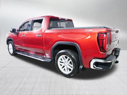 Red Quartz Tintcoat 2019 GMC Sierra 1500 SLT