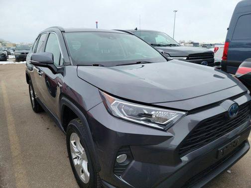 2020 Toyota RAV4 Hybrid XLE