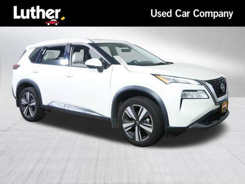 2022 Nissan Rogue SL