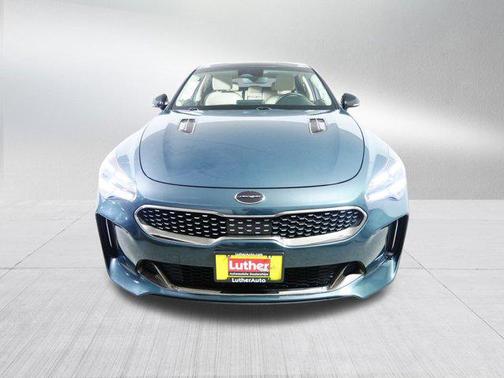 2023 Kia Stinger GT-Line