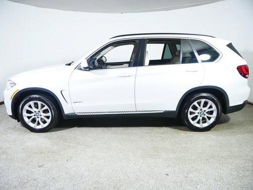 Mineral White Metallic 2016 BMW X5 xDrive35i