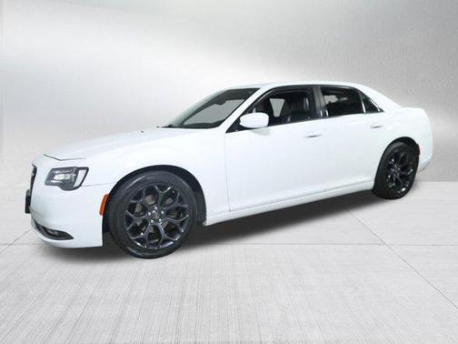 2019 Chrysler 300 S