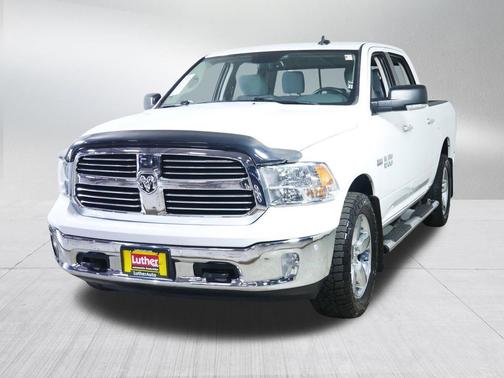 Bright White Clearcoat 2016 RAM 1500 Big Horn