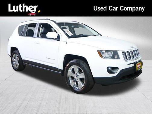 Bright White Clearcoat 2017 Jeep Compass Latitude