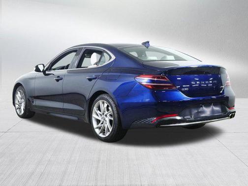 2022 Genesis G70 2.0T
