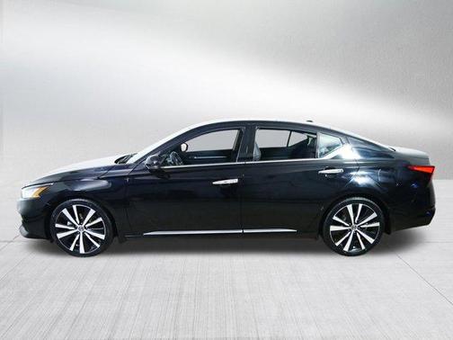 2020 Nissan Altima 2.0 Platinum
