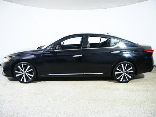 2020 Nissan Altima 2.0 Platinum