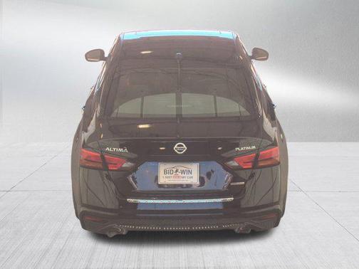 2020 Nissan Altima 2.0 Platinum