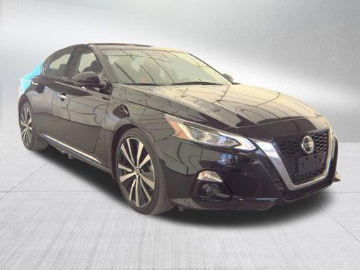 2020 Nissan Altima 2.0 Platinum