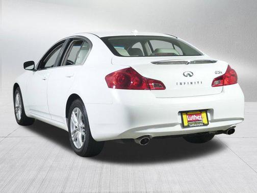 2012 INFINITI G25x Base