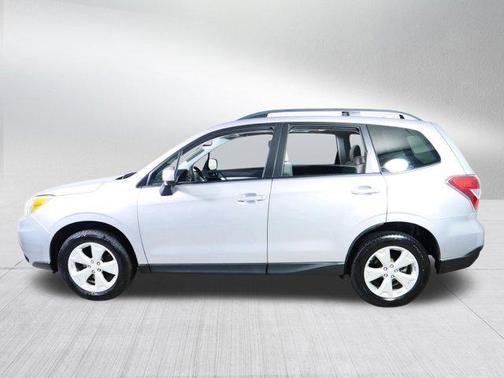Ice Silver Metallic 2016 Subaru Forester 2.5i Premium