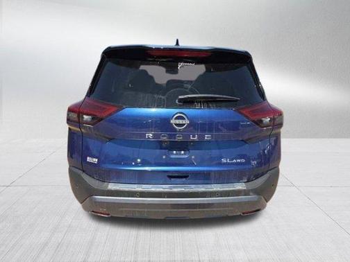 Caspian Blue Metallic/Super Black 2023 Nissan Rogue SL