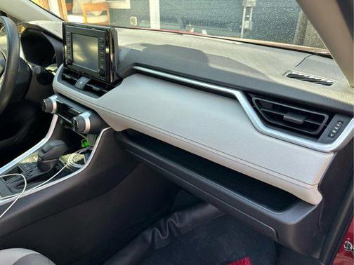 Ruby Flare Pearl 2019 Toyota RAV4 XLE