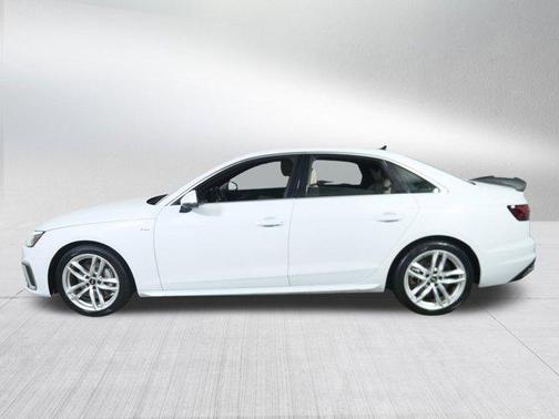 2022 Audi A4 45 S line Premium Plus