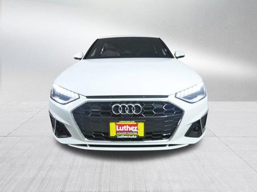 2022 Audi A4 45 S line Premium Plus