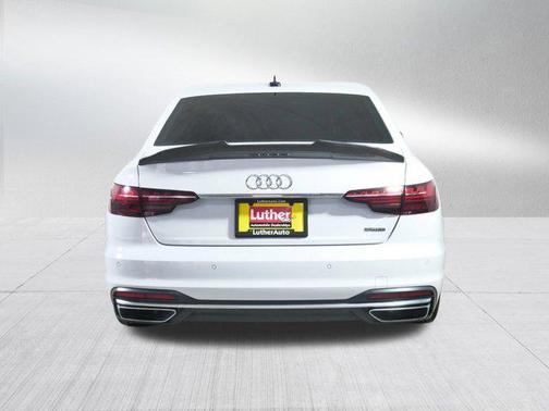 2022 Audi A4 45 S line Premium Plus