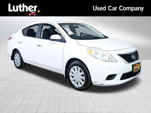 2013 Nissan Versa 1.6 S