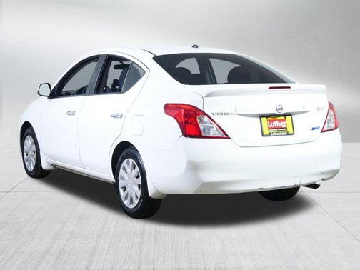 2013 Nissan Versa 1.6 S