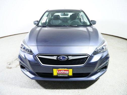 2017 Subaru Impreza 2.0i