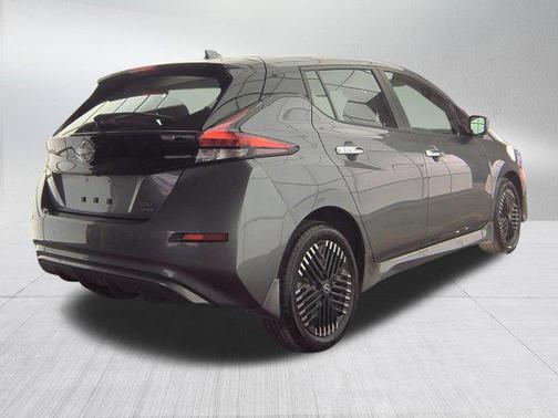 2025 Nissan Leaf SV PLUS