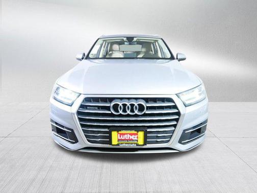 2019 Audi Q7 45 Premium