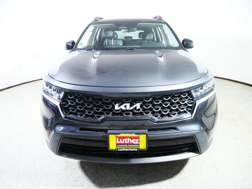 Gravity Grey 2022 Kia Sorento S