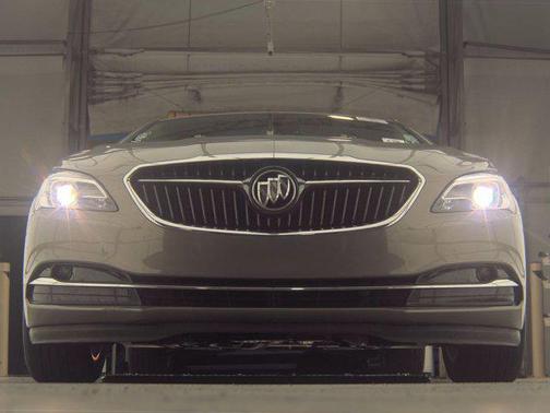 2018 Buick LaCrosse Essence