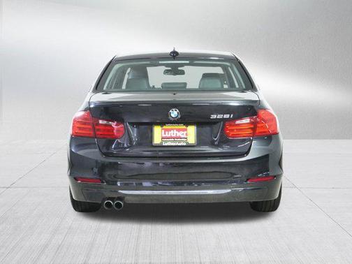 2012 BMW 328 328i