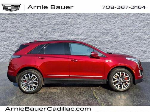2023 Cadillac XT5 Sport