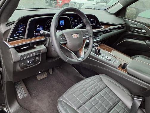 2022 Cadillac Escalade Premium Luxury Platinum
