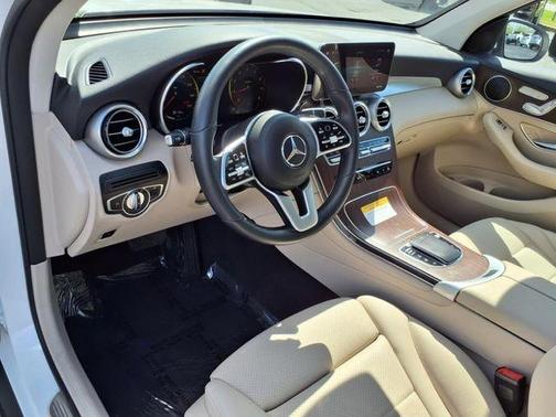 2022 Mercedes-Benz GLC 300 Base 4MATIC