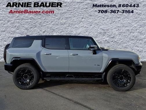 Meteorite Metallic 2025 GMC HUMMER EV SUV 2X