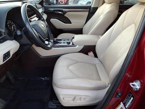 2021 Toyota Highlander Limited