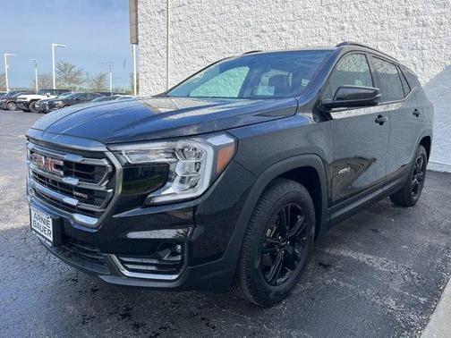 2022 GMC Terrain AT4