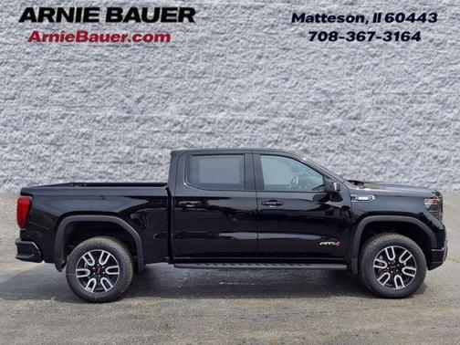 2025 GMC Sierra 1500 AT4