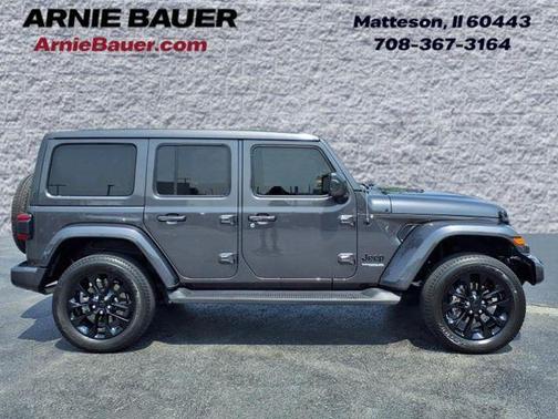 2020 Jeep Wrangler Unlimited Sahara High Altitude
