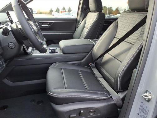 2025 GMC Sierra EV Denali