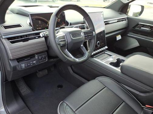 2025 GMC Sierra EV Denali