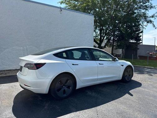Pearl White Multi 2023 Tesla Model 3 Base