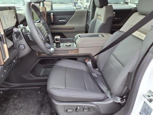 2025 GMC HUMMER EV SUV 2X