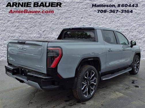 2025 GMC Sierra EV Denali