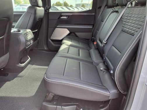 2025 GMC Sierra EV Denali