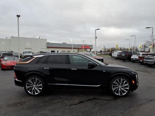 2024 Cadillac LYRIQ Luxury