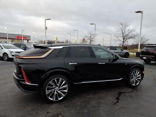 2024 Cadillac LYRIQ Luxury