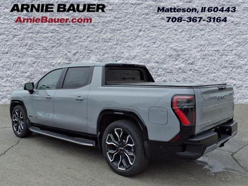 2024 GMC Sierra EV Denali