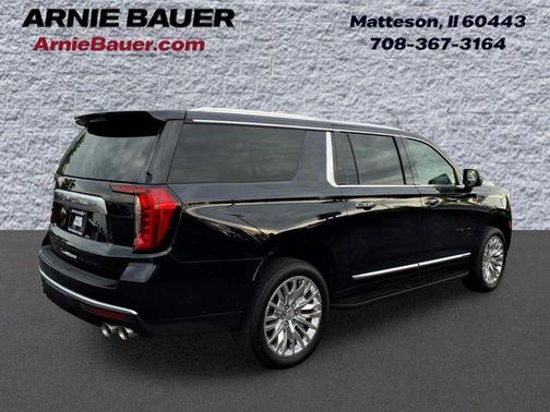 Midnight Blue Metallic 2023 GMC Yukon XL Denali