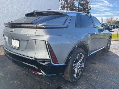 2024 Cadillac LYRIQ Luxury