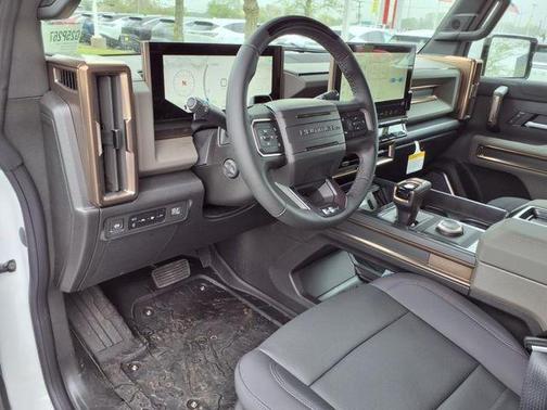 2025 GMC HUMMER EV SUV 2X